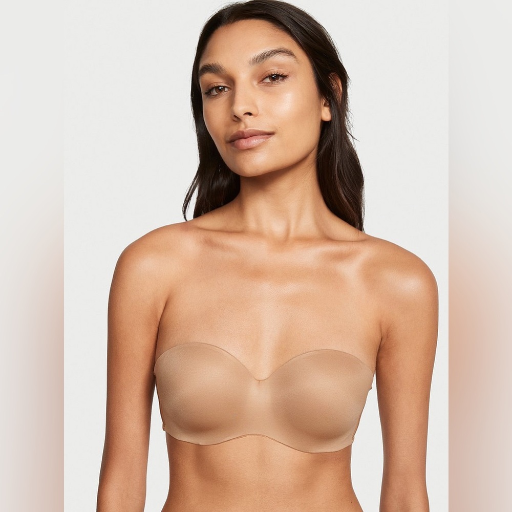 NWT BODY BY VICTORIA
Lightly Lined Smooth Strapless Bra 34 DDD in Praline